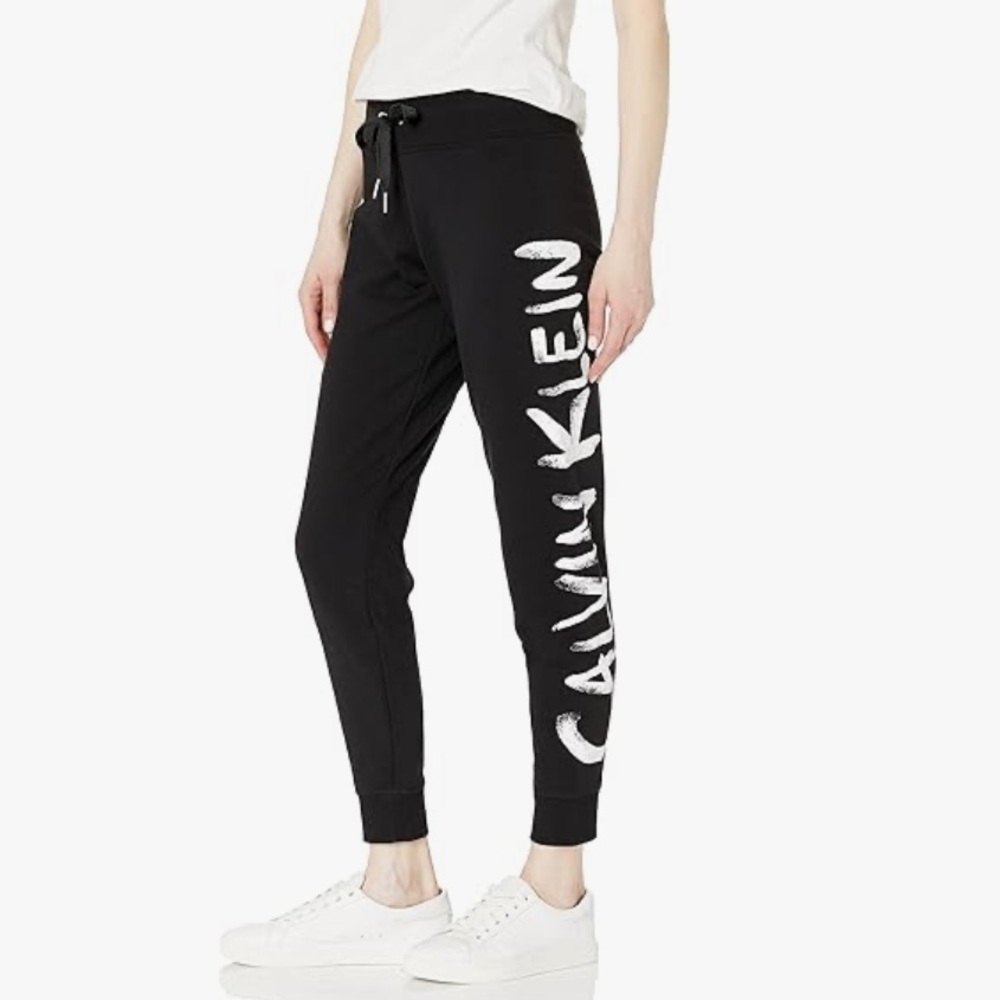 Calvin Klein - Black Sweat Pants